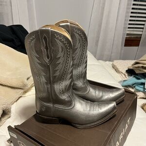 Ariat Silver Tailgate cowboy boots